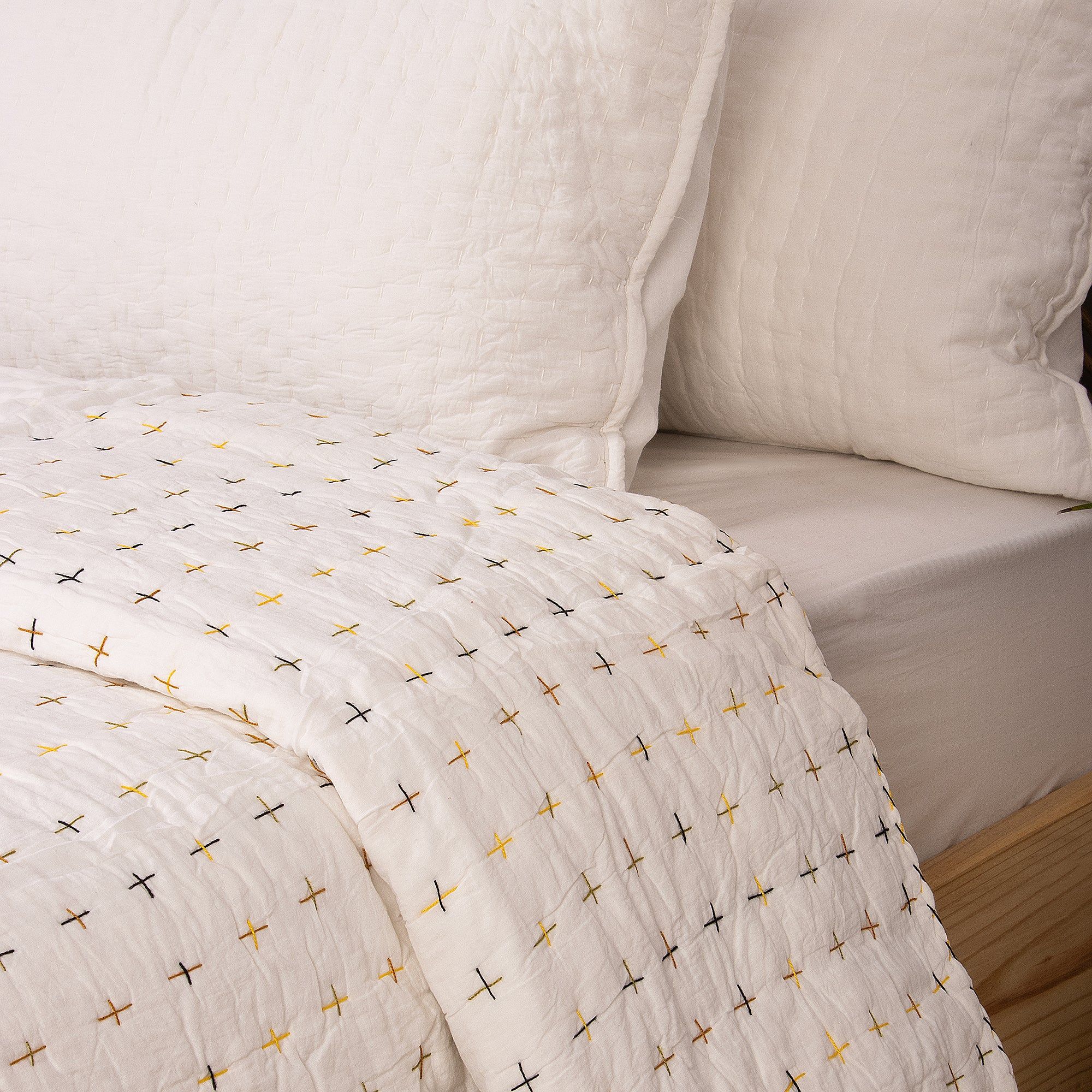 Premium Handmade Organic Solid Kantha Blanket Quilt